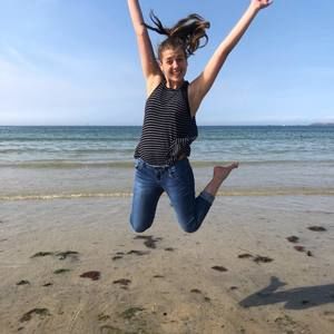 Meet your Posher, Emilee